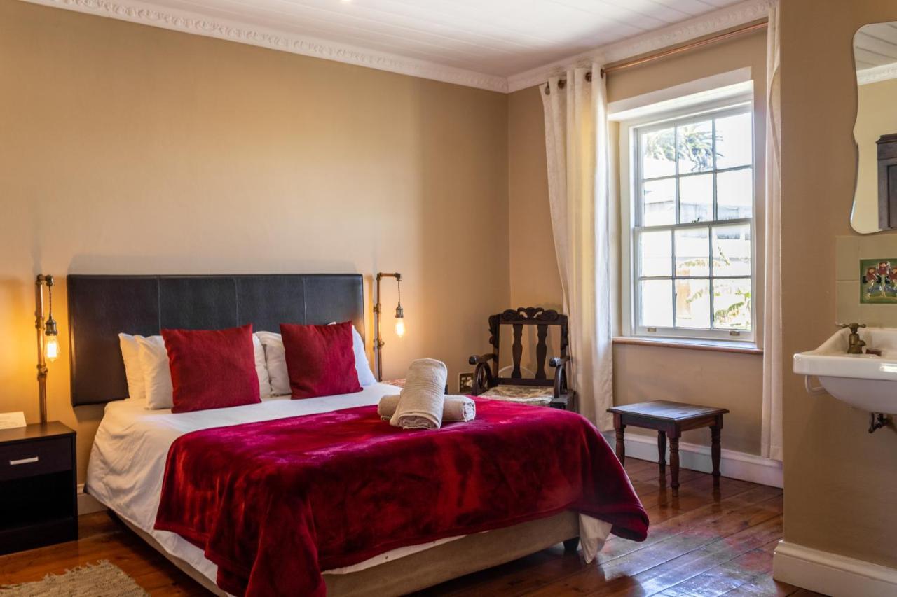 Sandstone Manor Mossel Bay Extérieur photo