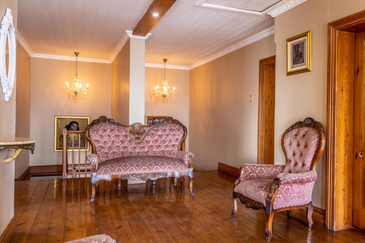 Sandstone Manor Mossel Bay Extérieur photo